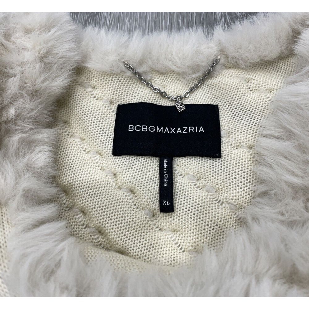 BCBGMAXAZARIA Poncho Style Faux Fur Jacket Cream Ivory Color‎ Women's Size XL - Picture 10 of 15